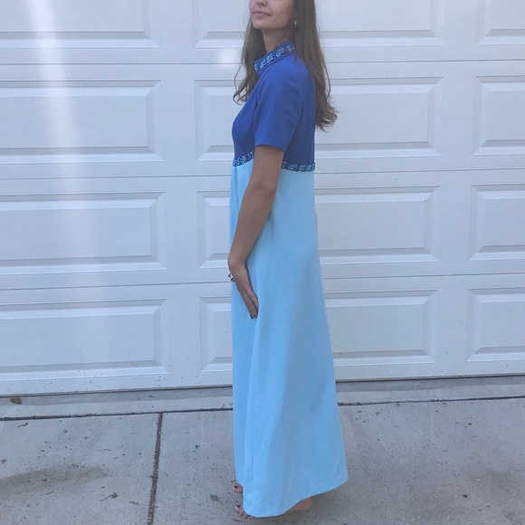 Vintage 70s two tone blue maxi dress - Picture 4 of 7